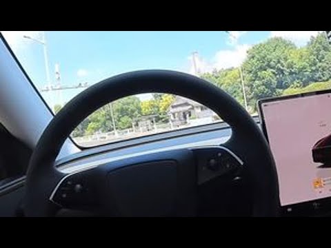 特斯拉不好的东西给我狠狠避雷！！ 视频比较长，好的东西清单我放在最后了～不好的东西大家就不要种草了！ 喜欢视频中的东西可以看一下我的橱窗，都很实用，价格也很ok！