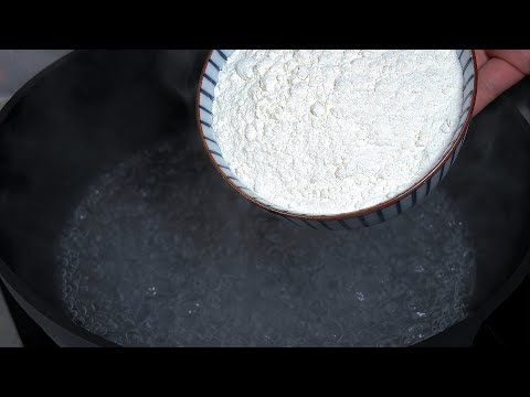 Pour flour into boiling water to create an unexpectedly delicious dish! Super quick and fragrant,...