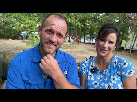 E17: Life Growing Up Mennonite, Forbidden Teenage Love, Family, Modernizing: Eddie & Ruthie Guenther