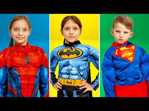 As crianças brincam de super-heróis!