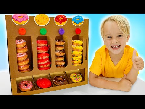 Chris learns to help Uncle and plays with sweet machine - Funny stories for kids