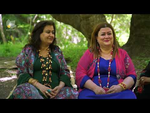 وەرزی نوێی بەرنامەی بنەوشە- گروپێکی خانمان بە جلی کوردییەوە گەشت لە ناو سروشتدا ئەنجام دەدەن