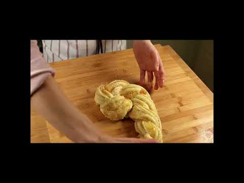 Orange Pull-Apart Bread #breadrecipes #orangebread #food #bread #sweetbread
