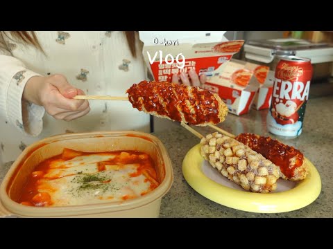 Cheese Tteokbokki  with Korean Corn dogs. What I eat in a week in Korea