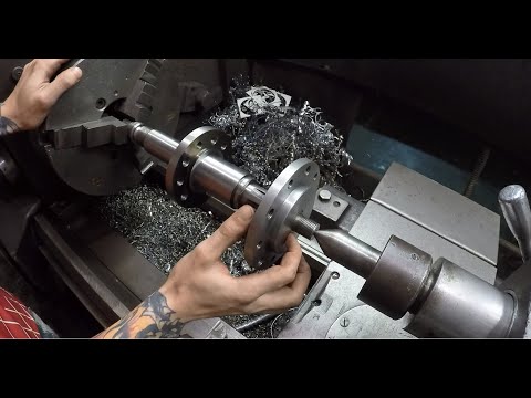 Токарное кунг-фу в стиле пьяного мастера