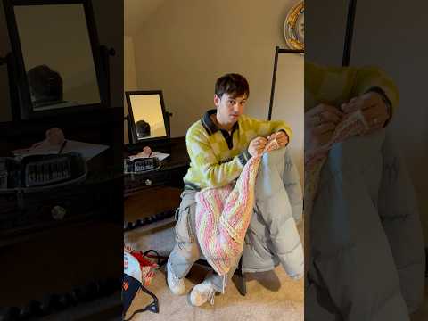 On set for The Game of Wool! Can you guess who Iβm knitting for next? ;) #knitting #tomdaley #diy