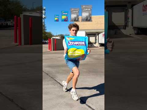 sprinting with JOYRIDE bags