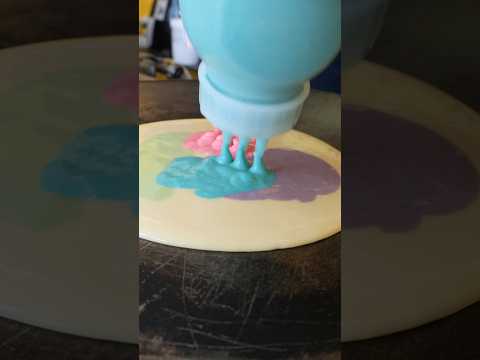 색깔별로 쌓아만드는 마법같은 레인보우 크레페 #shorts #dessert