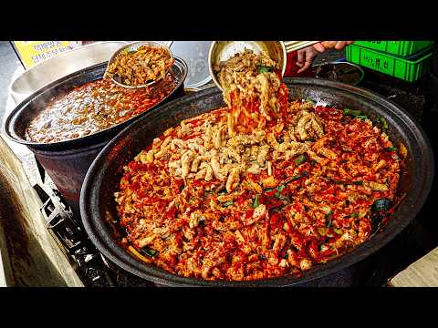 Amazing! Spicy Blood Rice Soup(Korean Gukbap) - Korean street food