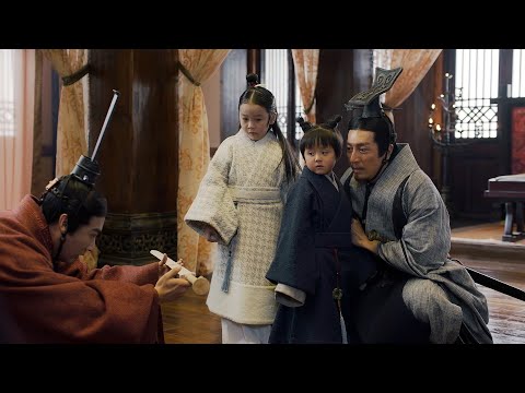 嬴政發現嫪毐和太後的奸情，嫪毐為了自保竟要弒君，幸虧嬴政機靈！