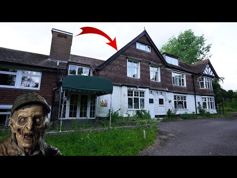 Trapped In A Lift Inside Abandoned Mansion | Jewelry Found