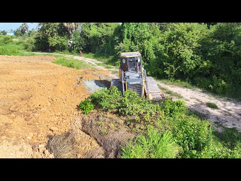 OMG !!Best Shantui Bulldozer Filling Land With 25T Dump Truck Loading Stones To Compact The Land
