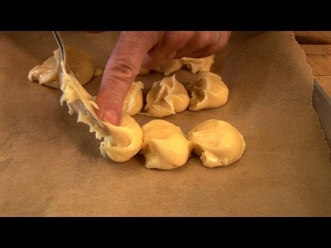 How to make Chocolate Eclairs