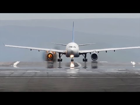 Plane Engine Explodes On Takeoff