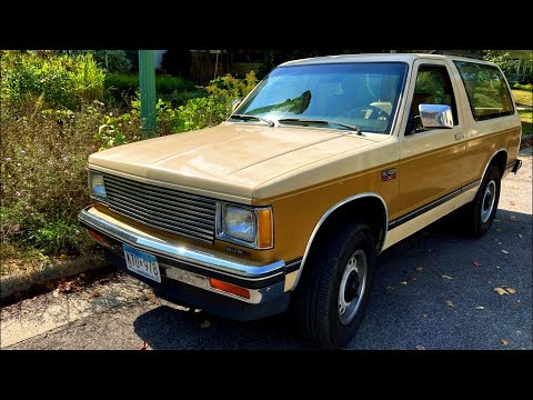 Fixing Everything - 1985 Blazer | No Commentary Repairs