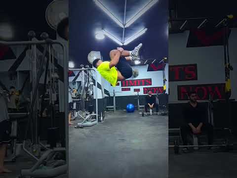 خد يابن خالتي 🫵🔥اقوي حركات باركور مع خطاب والتيم بتاعهDevils team😈🔥في الجيم 🔥💪