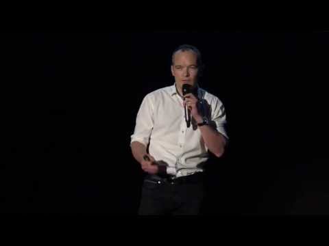 Mieux comprendre sa sexualité pour l'améliorer | Ronan Moal | TEDxUBO