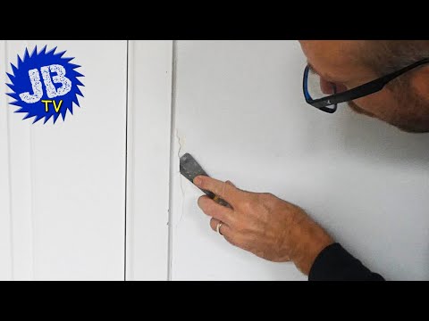 How To Repair Cracked Plaster Around a Door Frame