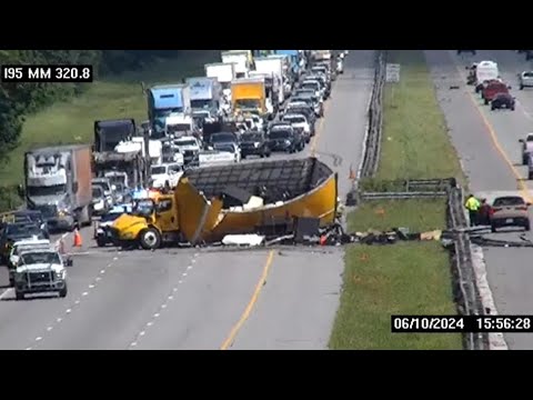 Traffic Alert: Crash shuts down lanes of I-95 North near Mile Marker 320