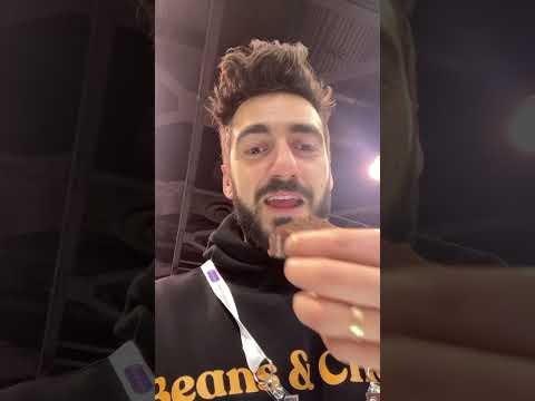 Squeezed This Out Of Vegan Meat 🥩😮‍💨😅 -- "Chunk Food" Steak