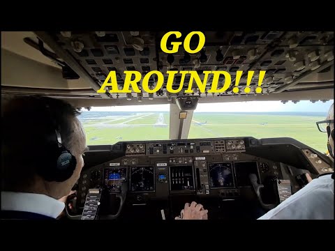 BOEING 747 "GO AROUND, GO AROUND" At 200 feet, ..  Houston Airport.(A/C  on the runway)