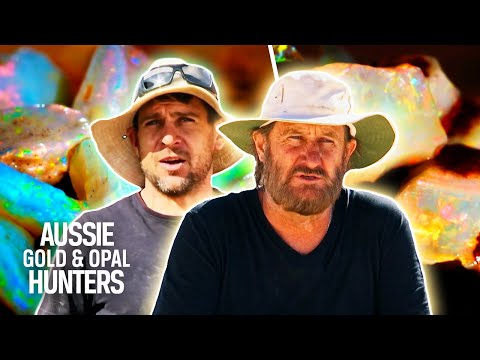 The Blacklighters' Most Mind-Blowing Opal Discoveries | Outback Opal Hunters