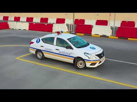 SMART YARD PARKING TEST / Dubai Driving Center / English