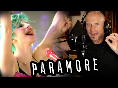 Hayley Williams Vocal ANALYSIS & Reaction - Paramore: Last Hope (Live)