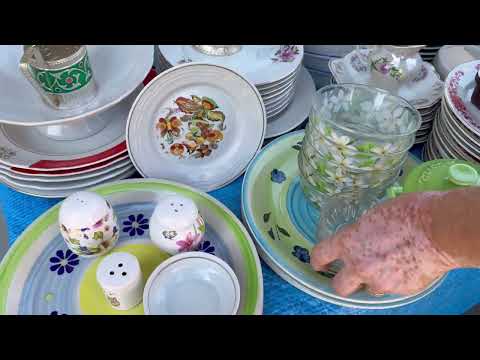IN THE MIDDLE OF KYIV'S FLEA MARKET. OLD Crockery AND EVERYTHING YOU WANT