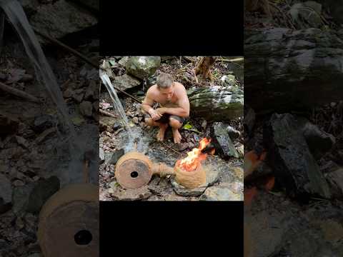 Primitive Technology: Water powered forge blower (Short Video)