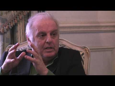 UE Mahler Interview with Daniel Barenboim