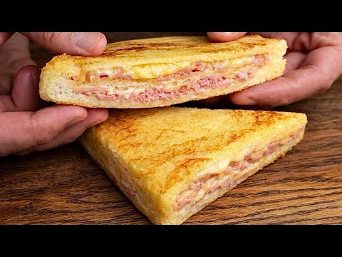 Grilled Ham and Cheese.Monte Cristo sandwich: for a tasty and quick breakfast.