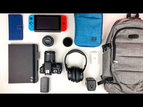 What's In My Travel Tech Bag 2018!