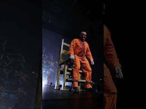 David during "Meaning of Life" for some Halloween costume inspo 🎃🩸⚡