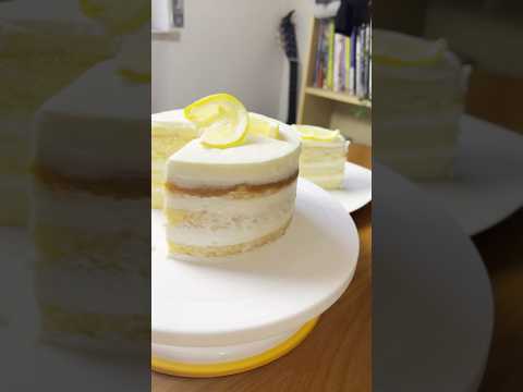 Fluffy and Yummy Lemon Layer Cake 🍰 #baking #brilubakery #lemoncake #bakingfromscratch #cakerecipe