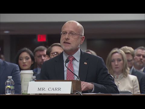 U.S. government threatens to censor coverage of war in Iran