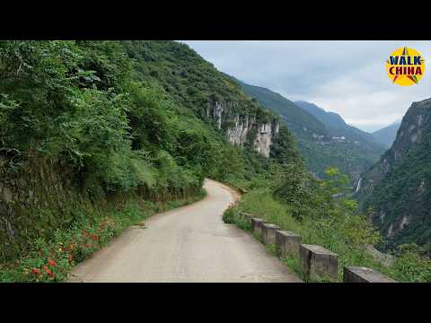 Yunnan's Mountain Thrill: Conquer Wumeng's Liangying Road in Stunning 4K HDR