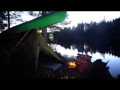 7 Days Alone in the North - Bushcraft - Rain and High Winds - Canvas Poncho Shelter - Catch and Cook