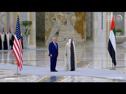 جرت له مراسم استقبال رسمية في قصر الوطن..رئيس الدولة يستقبل الرئيس الأميركي