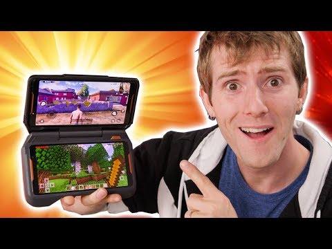 The ROG Phone Can Play TWO GAMES at Once!