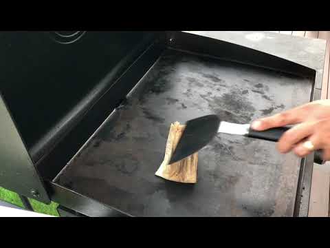 Quick and Easy! How to clean your 22 inch Adventure Ready Blackstone Griddle grill!
