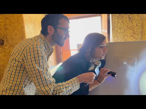 What's on the top floor of Frick's Pittsburgh mansion?