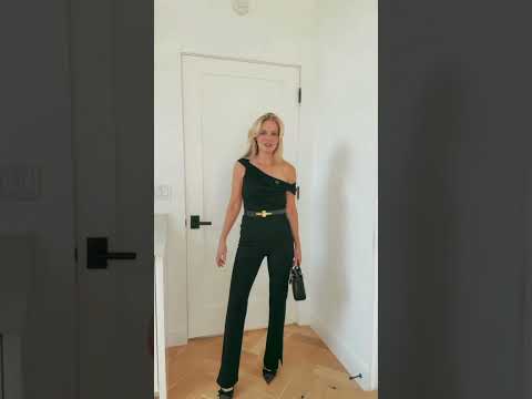 THE Pants That Every Woman Needs in Her Closet