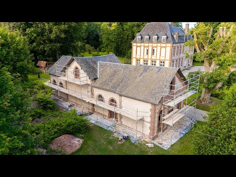 It's Happening! Coach House Facades Are Being Restored.