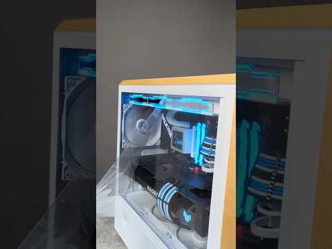 Best thing with a new PC 🔊 #asmr #lianli #lancool217