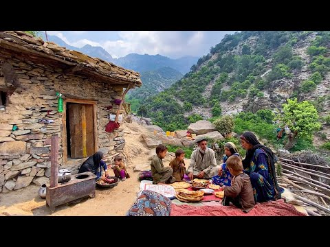 Best Mountain Life Video 2025 🏔️ | Explore Real Village Life Far from Civilization 🏡❤️✨