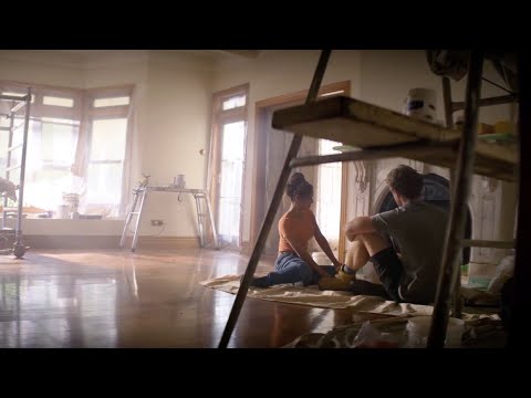 어느 날 호텔을 경품으로 받은 커리어 우먼의 '꿈과 사랑'을 향한 아름다운 도전기 [영화리뷰/결말포함]