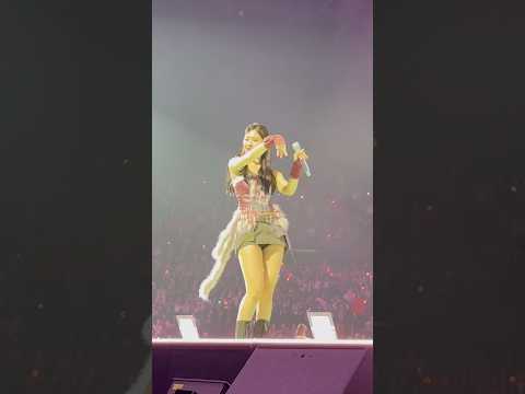 Tzuyu Dancing “What Is Love?” — So Mesmerizing ✨💖