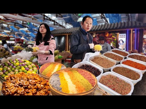 “云南十八怪”美食版揭秘！早市里藏着多少外地人看不懂的宝贝？