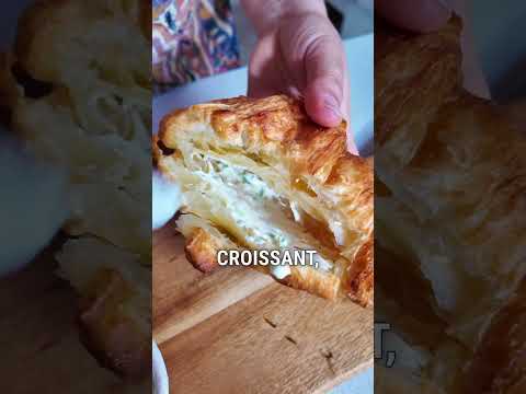 Croissant Shrimp Sandwich Easy #cookingwithalia #croissantsandwich #croissant